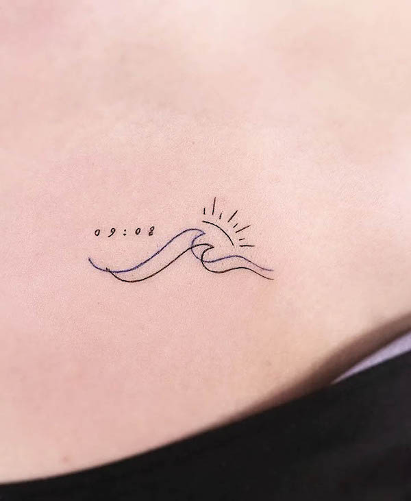 Tatuaje de contorno de onda simple por @gorae_tattoo